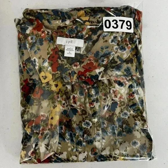 J Jill Women M Wheat Button Down Floral Blouse Fabric Buttons Bell Sleeve Career - Picture 16 of 16